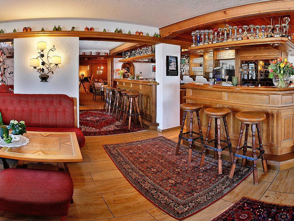 乌利酒店 Zürs 外观 照片